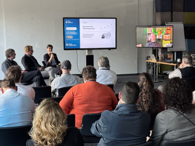 Experten diskutieren über KI (Foto: Rinke)